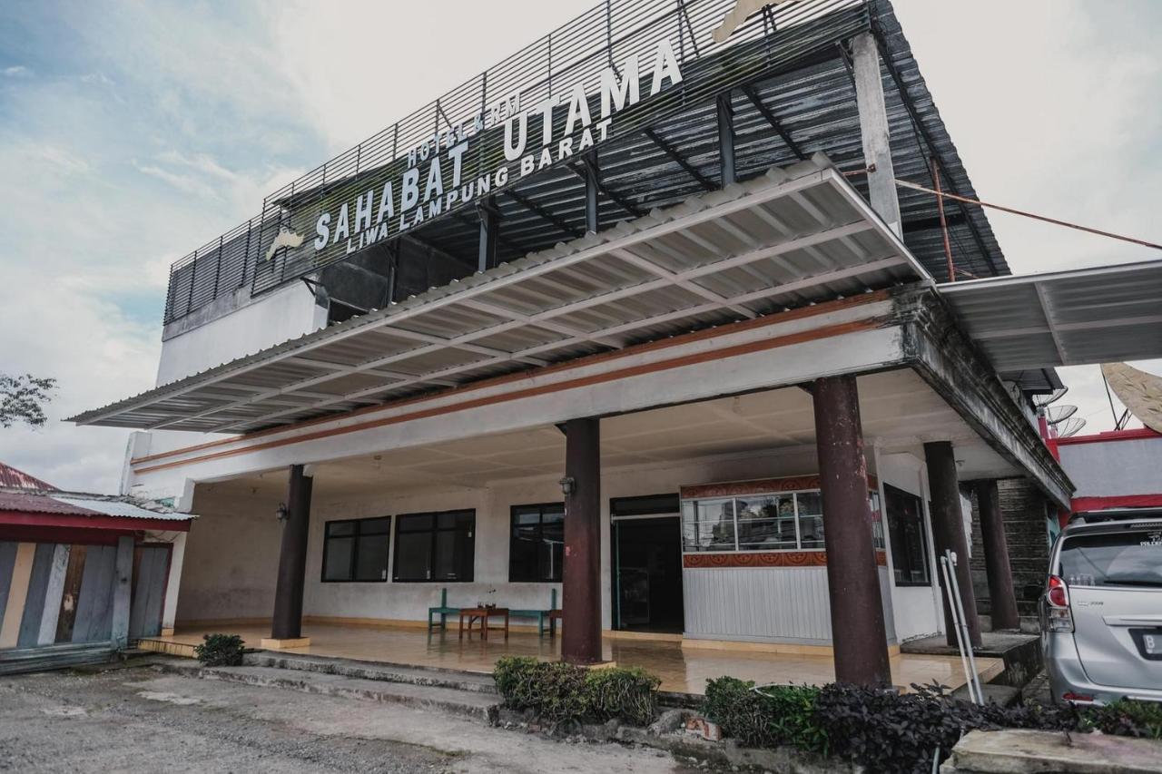 Reddoorz Syariah Near Kebun Raya Liwa Hotel Negarabatin Exterior photo
